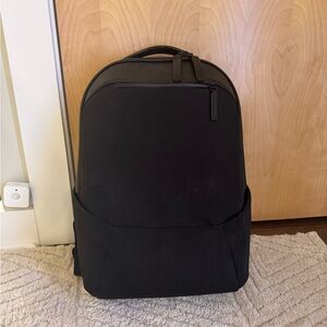 Troubadour Apex Black Men's Backpack